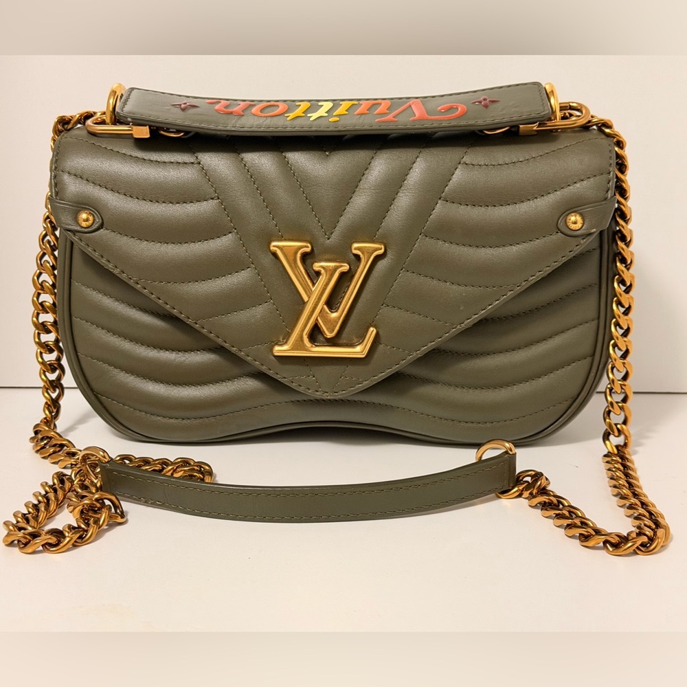 Authentic Louis Vuitton New Wave Chain Bag PM – Green | Gold Hardware